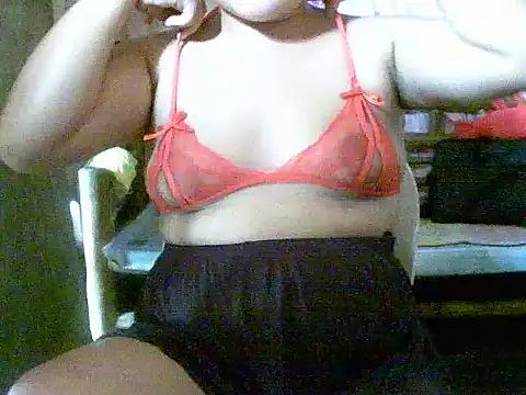 Snapshot of asian_faith1 chatting on May 1, 5:23 am asian faith1 online show from May 1, 5:23 am
