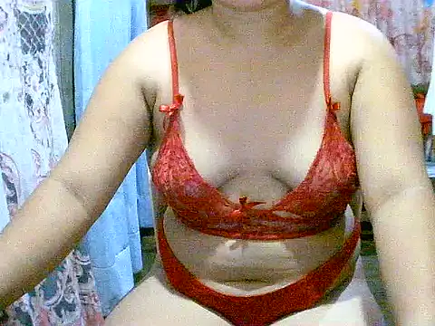 Snapshot of asian_faith1 chatting on May 24, 10:37 am asian faith1 online show from May 24, 10:37 am