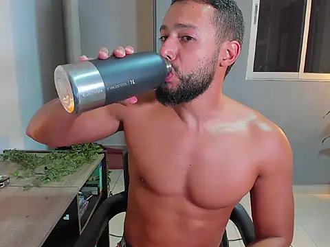 Juan Calix online show from April 14, 10:48 pm