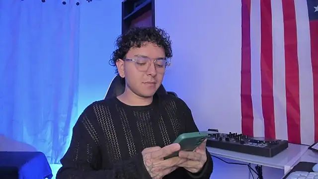 alexmontesco online show from April 29, 11:22 pm