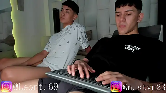 Poison Boys online show from April 15, 4:00 pm