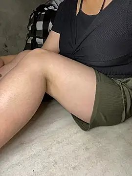 MisuSmile online show from April 10, 1:51 pm