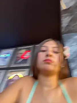 Snapshot of RossieSmith1 chatting on June 10, 12:50 pm RossieSmith1 online show from June 10, 12:50 pm