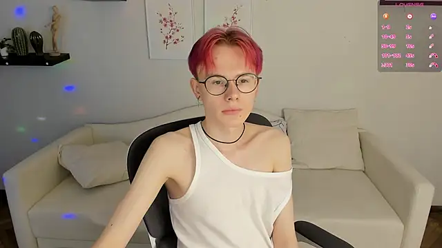 Liam Blair online show from May 31, 3:56 am