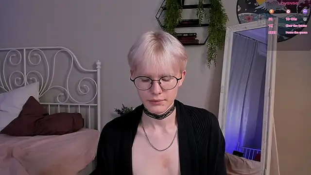 Liam Blair online show from June 26, 6:30 am