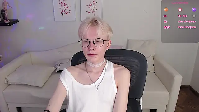 Liam Blair online show from June 28, 5:14 am