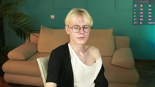 Liam Blair online show from July 12, 5:30 am