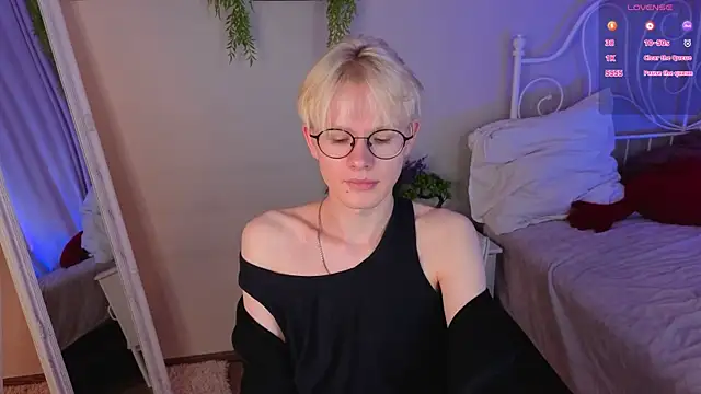 Liam Blair online show from July 5, 3:33 am