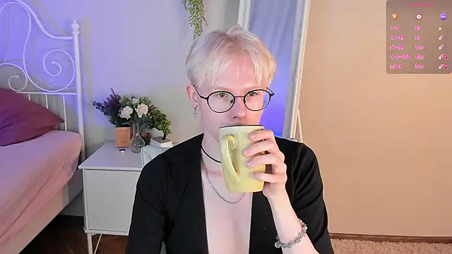 Liam Blair online show from June 20, 5:45 am