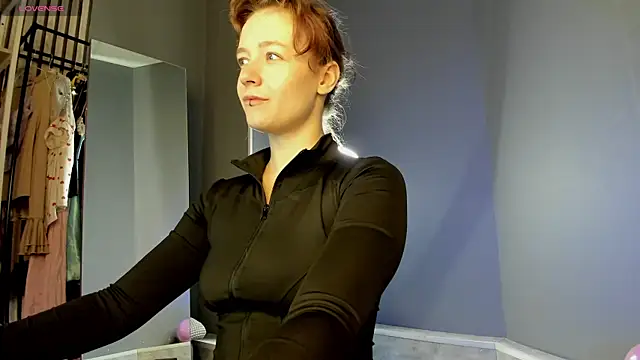 Snapshot of Ricki_Bloom chatting on June 20, 1:10 am Ricki Bloom online show from June 20, 1:10 am