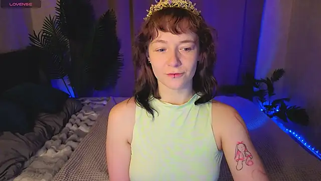 Ricki Bloom online show from May 14, 9:28 am