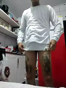 Snapshot of elchamogabotiktok chatting on May 28, 2:41 am elchamogabotiktok online show from May 28, 2:41 am