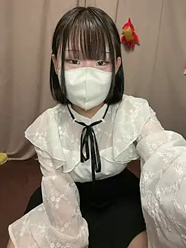 mini mini  online show from May 21, 1:25 am