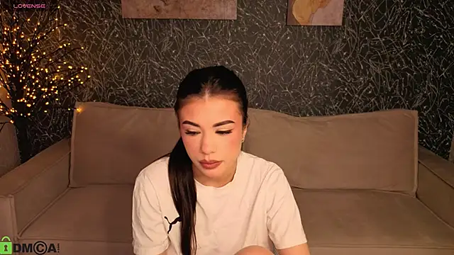 Alisha Blakee online show from May 5, 12:46 am