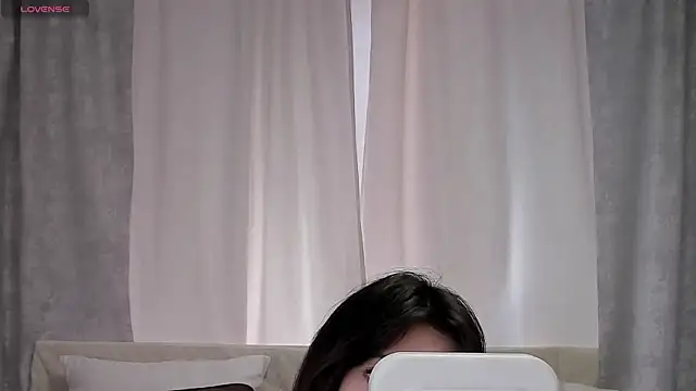 BrianaSteels online show from May 20, 5:37 am