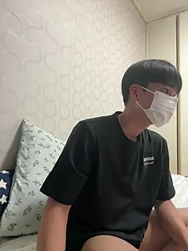 xezie online show from June 19, 1:17 pm