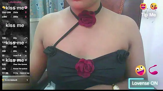 Snapshot of zareen_approach chatting on July 17, 4:26 pm zareen approach online show from July 17, 4:26 pm