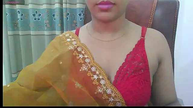 Snapshot of zareen_approach chatting on July 15, 5:31 pm zareen approach online show from July 15, 5:31 pm