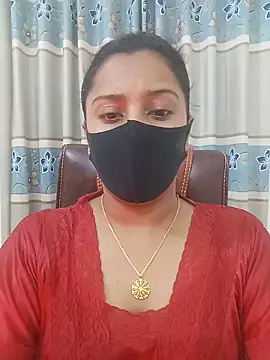 Snapshot of zareen_approach chatting on June 18, 4:12 pm zareen approach online show from June 18, 4:12 pm