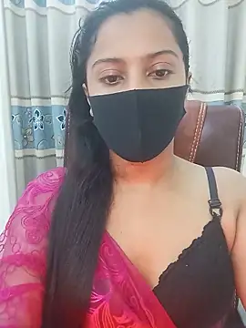 Snapshot of zareen_approach chatting on June 15, 11:21 am zareen approach online show from June 15, 11:21 am