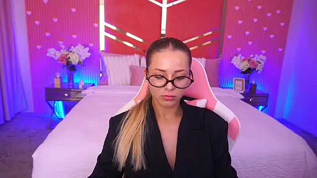 DoveLovee online show from June 30, 12:16 pm