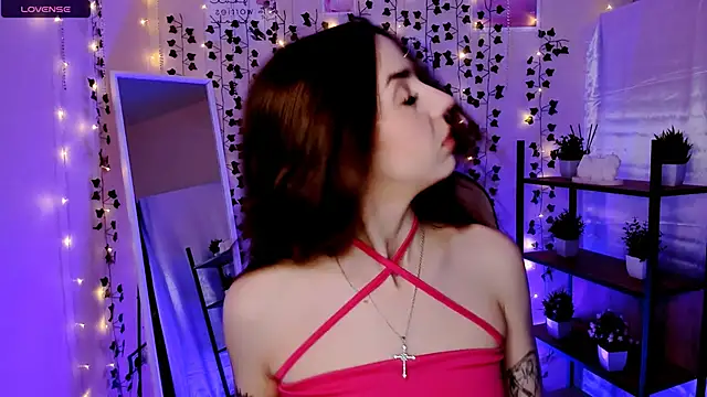 CharliGrace  online show from May 9, 7:12 am