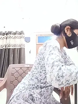 Riya cum66 online show from May 26, 5:33 pm