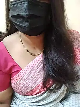Stephaniee27 online show from June 12, 6:22 am