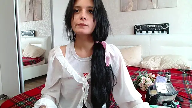 The Slutty Fox online show from June 25, 7:57 am