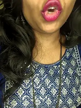 Snapshot of ur_love_kannada1 chatting on July 16, 2:30 am ur love kannada1 online show from July 16, 2:30 am
