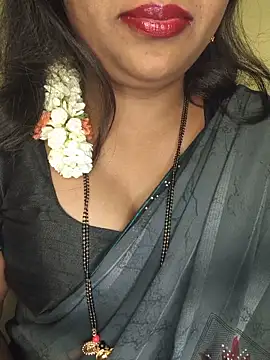 Snapshot of ur_love_kannada1 chatting on June 11, 5:32 pm ur love kannada1 online show from June 11, 5:32 pm