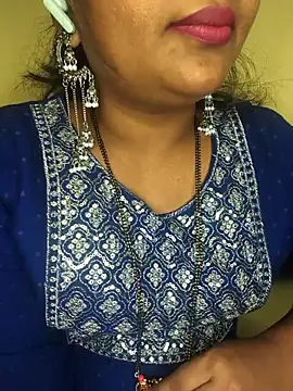 ur love kannada1 online show from May 11, 4:04 pm