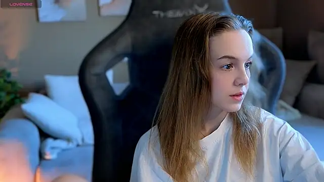 LeiaMurph online show from April 14, 3:44 am