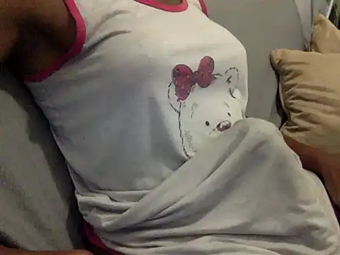 Snapshot of RayanneCampbell-25cm chatting on April 26, 9:12 pm RayanneCampbell-25cm online show from April 26, 9:12 pm