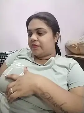 hotsilk21 online show from June 18, 5:28 am