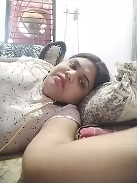 hotsilk21 online show from May 14, 9:28 am