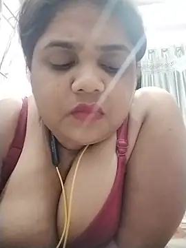 hotsilk21 online show from June 19, 8:36 pm