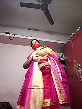 Tamilaunty35 online show from May 12, 3:07 pm