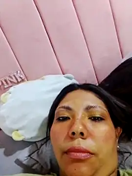 Izel  online show from May 2, 2:39 am