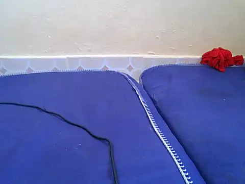 sweetbubbley online show from April 17, 9:45 am