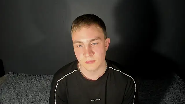 avrions online show from April 14, 2:00 pm