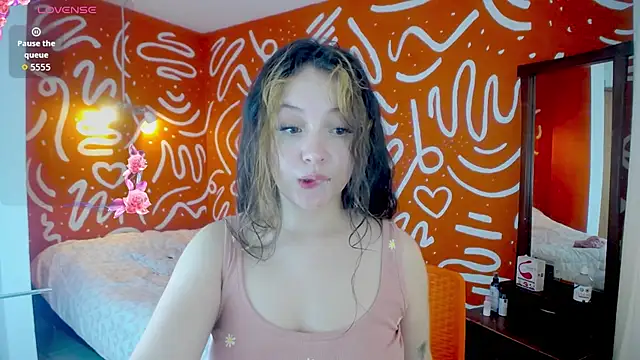 vero doll12 online show from June 25, 1:05 pm
