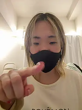 MITUKI0707 online show from April 13, 10:25 pm