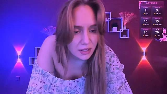 hanna dream0 online show from May 8, 1:59 pm