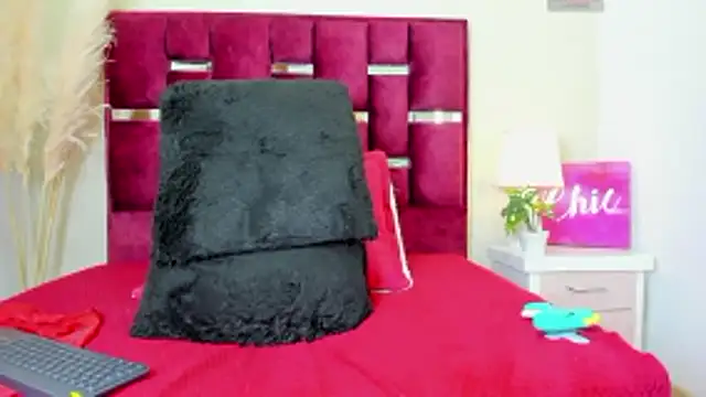 Sharonxt online show from May 9, 6:28 am