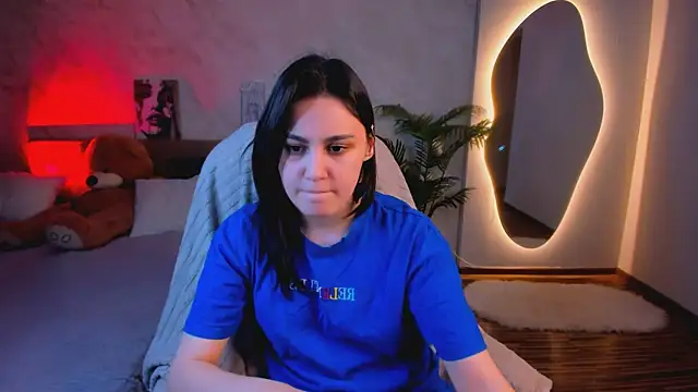 www Lily online show from April 17, 1:58 pm