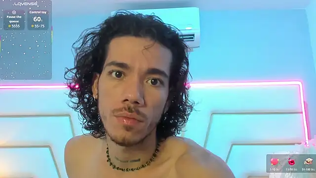 AngeloRoush online show from April 15, 5:57 am