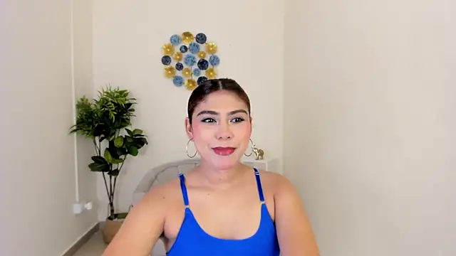 Mallory Lee online show from June 2, 12:16 pm