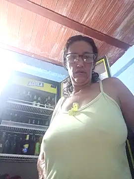 DulceM0609 online show from April 13, 1:04 pm