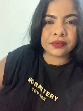 Snapshot of megan_purpura chatting on June 6, 7:41 pm megan purpura online show from June 6, 7:41 pm